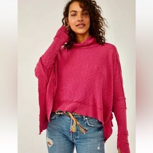 We The Free Moon daisy pull over top size medium